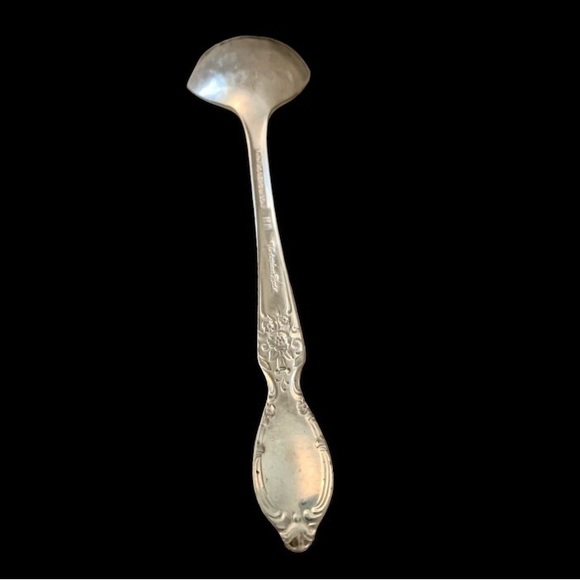 WM Rogers & Son Victorian Rose Silver Spoon WINE A LITTLE Laugh A LATTE - Picture 4 of 7